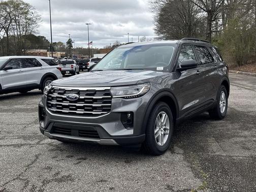2026 Ford Explorer Active w/200A Pkg