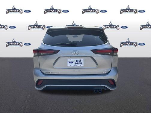 2024 Toyota Highlander XSE