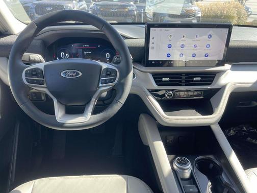 White Metallic 2026 Ford Explorer Active