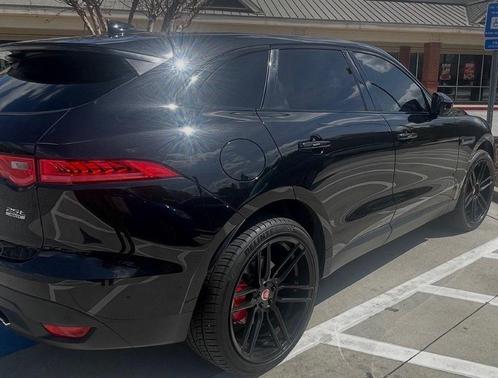 Santorini Black Metallic 2019 Jaguar F-PACE 25t Premium