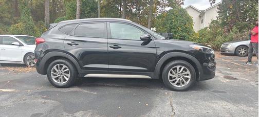 2017 Hyundai TUCSON SE Plus