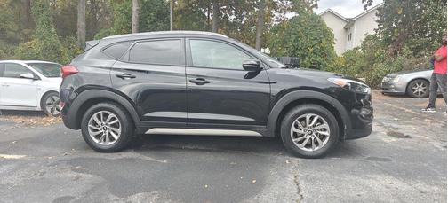 2017 Hyundai TUCSON SE Plus