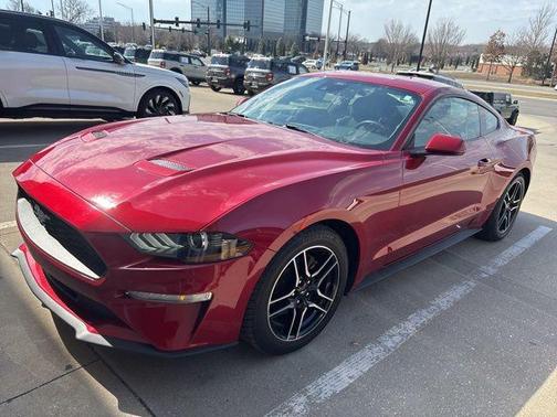 2021 Ford Mustang EcoBoost