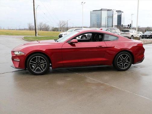 2021 Ford Mustang EcoBoost