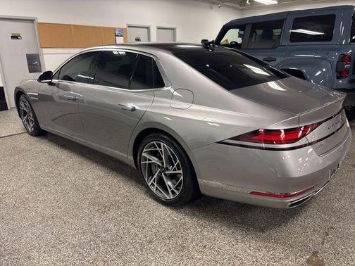 2023 Genesis G90 3.5T