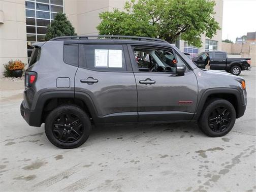 2018 Jeep Renegade Trailhawk