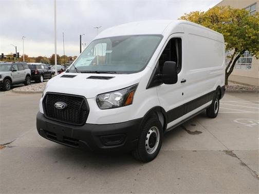 2026 Ford Transit-250 148 WB Medium Roof Cargo
