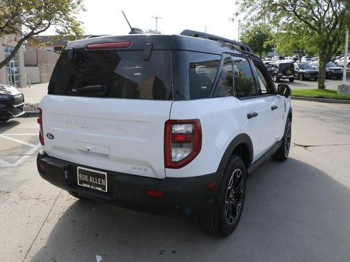 Oxford White 2026 Ford Bronco Sport Outer Banks