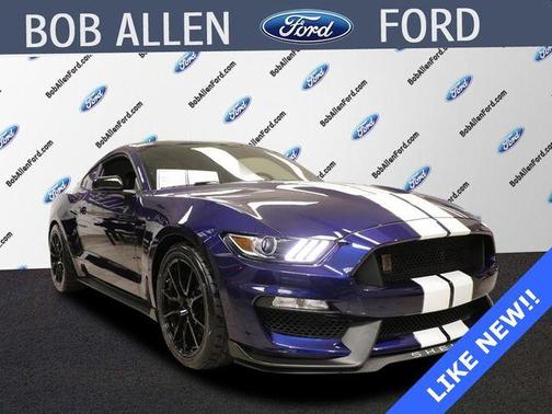 2019 Ford Shelby GT350 Base