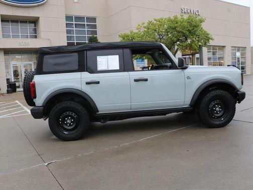 2023 Ford Bronco Black Diamond