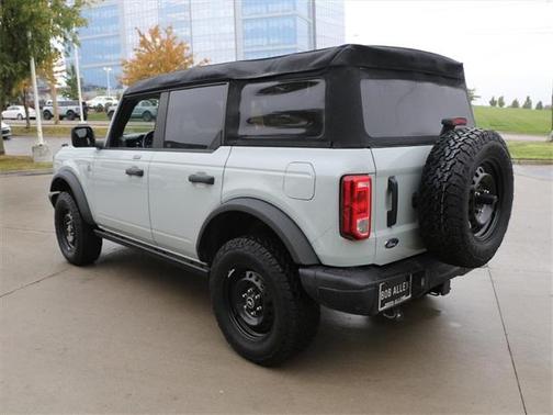 2023 Ford Bronco Black Diamond