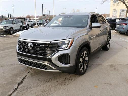 2024 Volkswagen Atlas Cross Sport 2.0T SE w/Technology