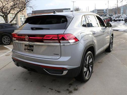 2024 Volkswagen Atlas Cross Sport 2.0T SE w/Technology