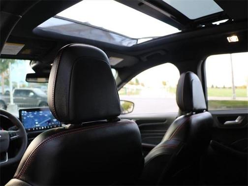 2024 Ford Escape ST-Line Elite