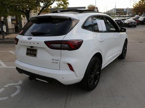 2024 Ford Escape ST-Line Elite