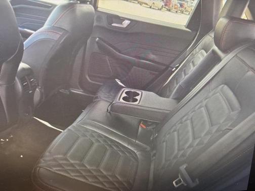 2024 Ford Escape ST-Line Elite