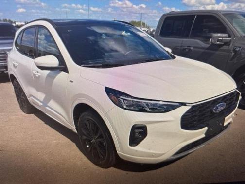 2024 Ford Escape ST-Line Elite