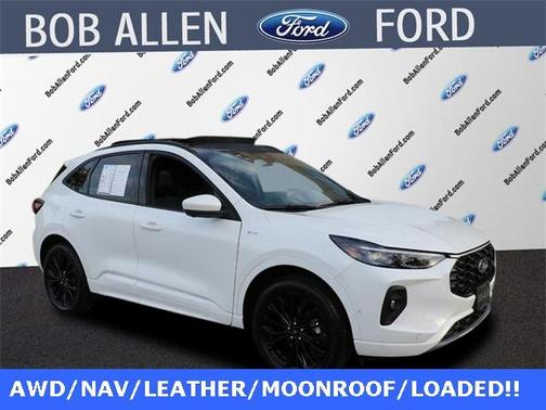 2024 Ford Escape ST-Line Elite