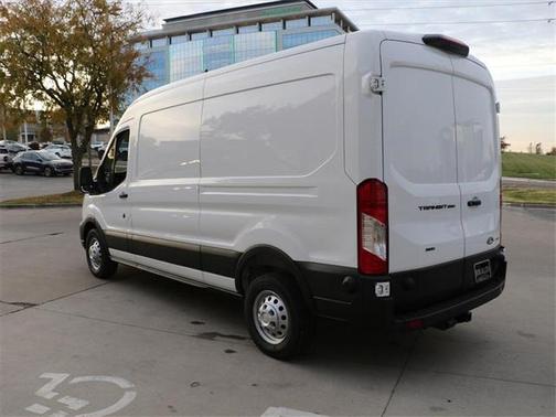 2026 Ford Transit-250 148 WB Medium Roof Cargo