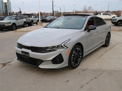 2024 Kia K5 GT-Line