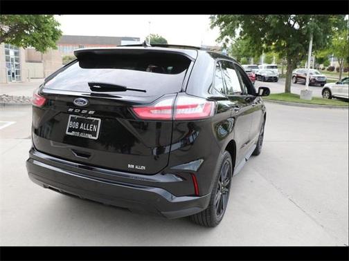 2022 Ford Edge ST Line