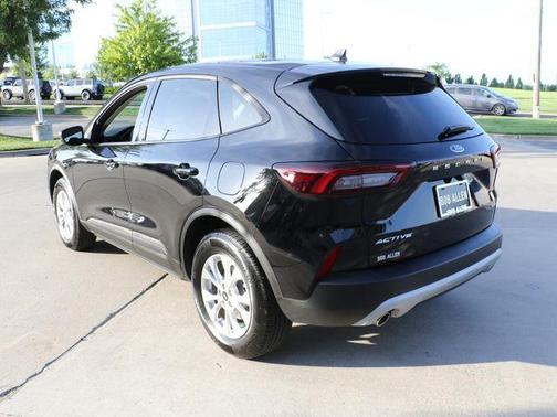 Black Metallic 2025 Ford Escape Active