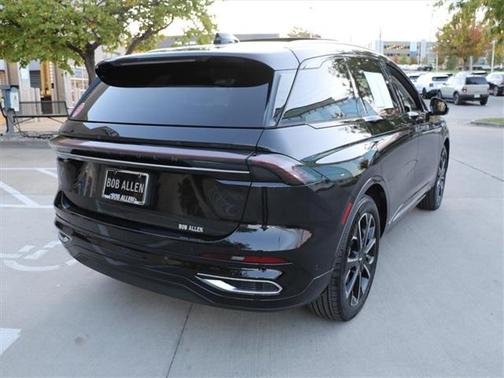 2024 Lincoln Nautilus Reserve