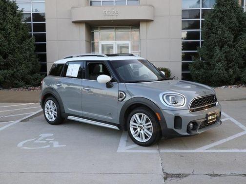 Moonwalk Gray Metallic 2021 MINI Countryman Cooper S ALL4