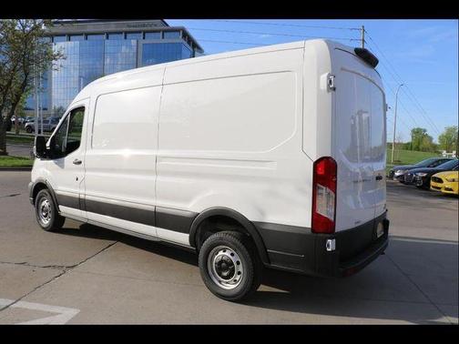 2025 Ford Transit-250 148 WB Medium Roof Cargo