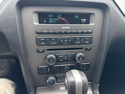 2014 Ford Mustang GT Premium