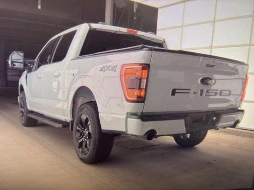 Avalanche 2023 Ford F-150 XLT