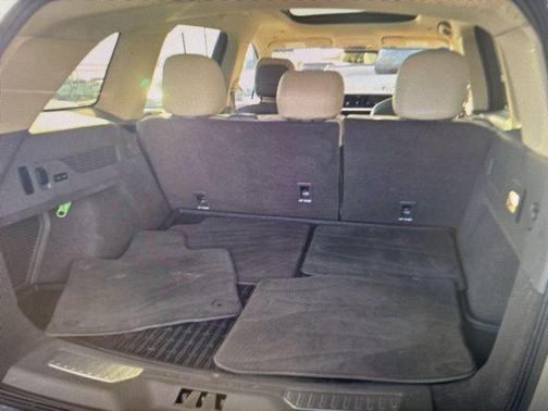 Gray Metallic 2024 Lincoln Nautilus Premiere