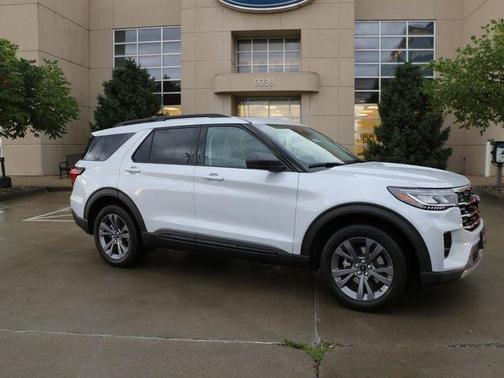 White 2026 Ford Explorer Active