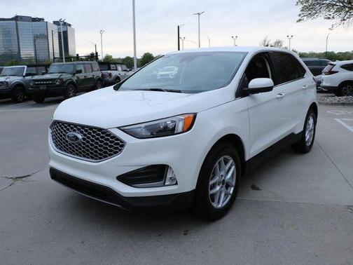 Star White 2024 Ford Edge SEL