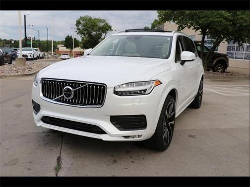 2020 Volvo XC90 T6 Momentum 6 Passenger