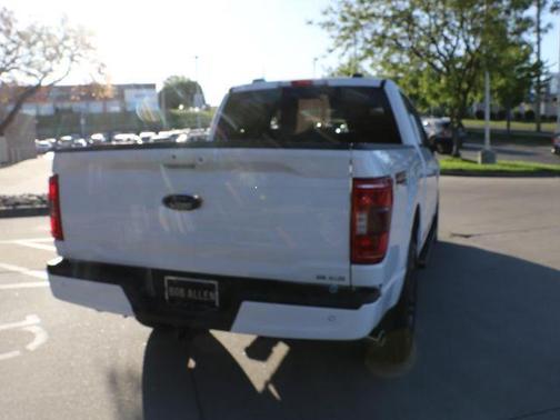 Oxford White 2023 Ford F-150 XLT