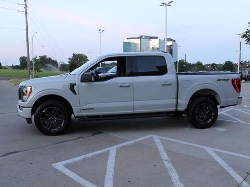 Avalanche Gray 2023 Ford F-150 XLT