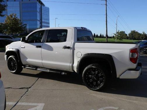 Super White 2017 Toyota Tundra Platinum