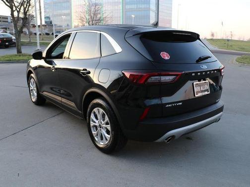 Agate Black Metallic 2024 Ford Escape Active