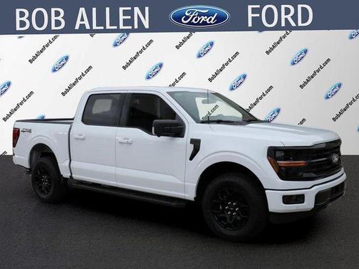 Oxford White 2026 Ford F-150 XLT
