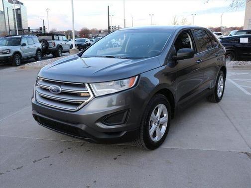 2016 Ford Edge SE