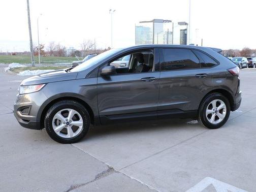 2016 Ford Edge SE