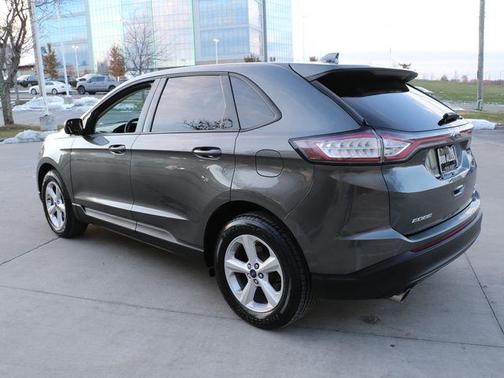 2016 Ford Edge SE