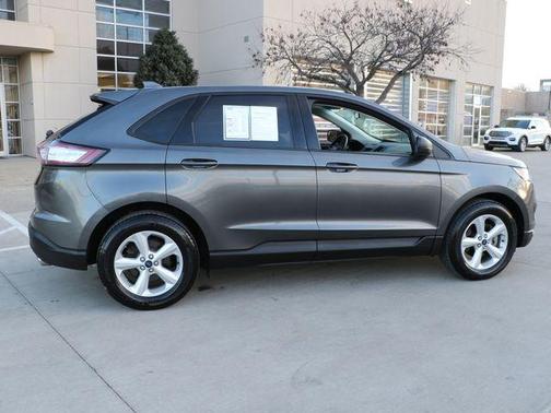 2016 Ford Edge SE