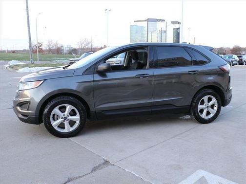 2016 Ford Edge SE