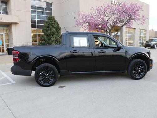 Shadow Black 2024 Ford Maverick XLT