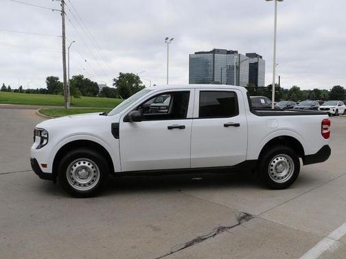 Oxford White 2026 Ford Maverick XL