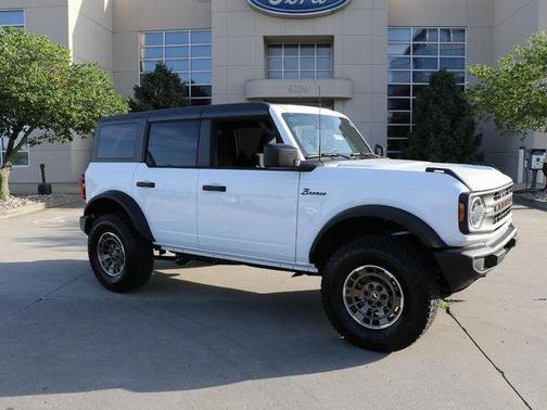 Oxford White 2026 Ford Bronco Big Bend