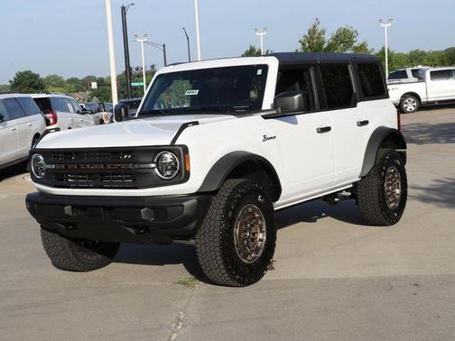 Oxford White 2026 Ford Bronco Big Bend