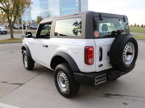 2025 Ford Bronco Base